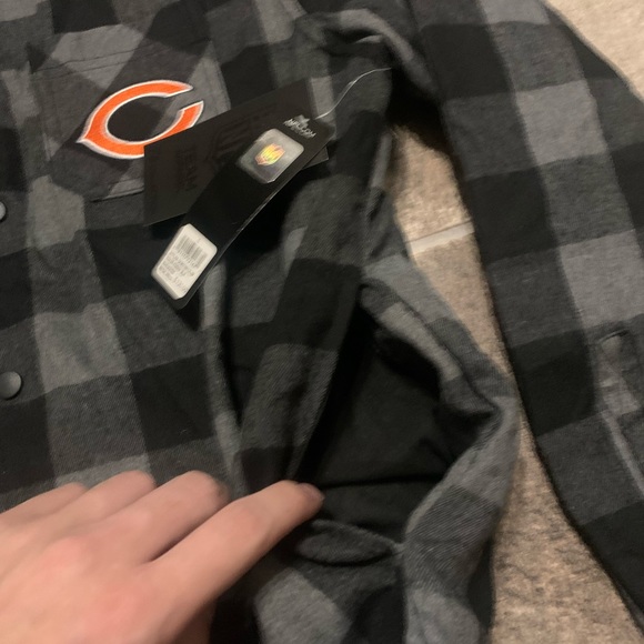 Chicago Bears NFL Official Team Apparel Plaid Flannel Quilted Jacket Black Gray - Picture 3 of 9